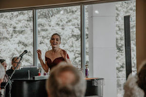 Meet your Posher, Avery